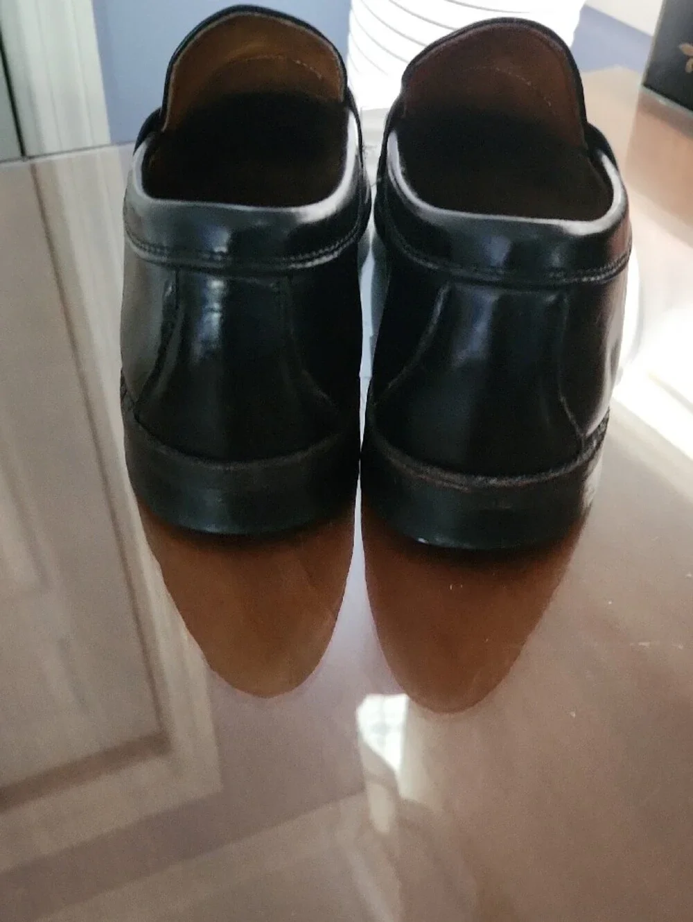 Frye classic slip